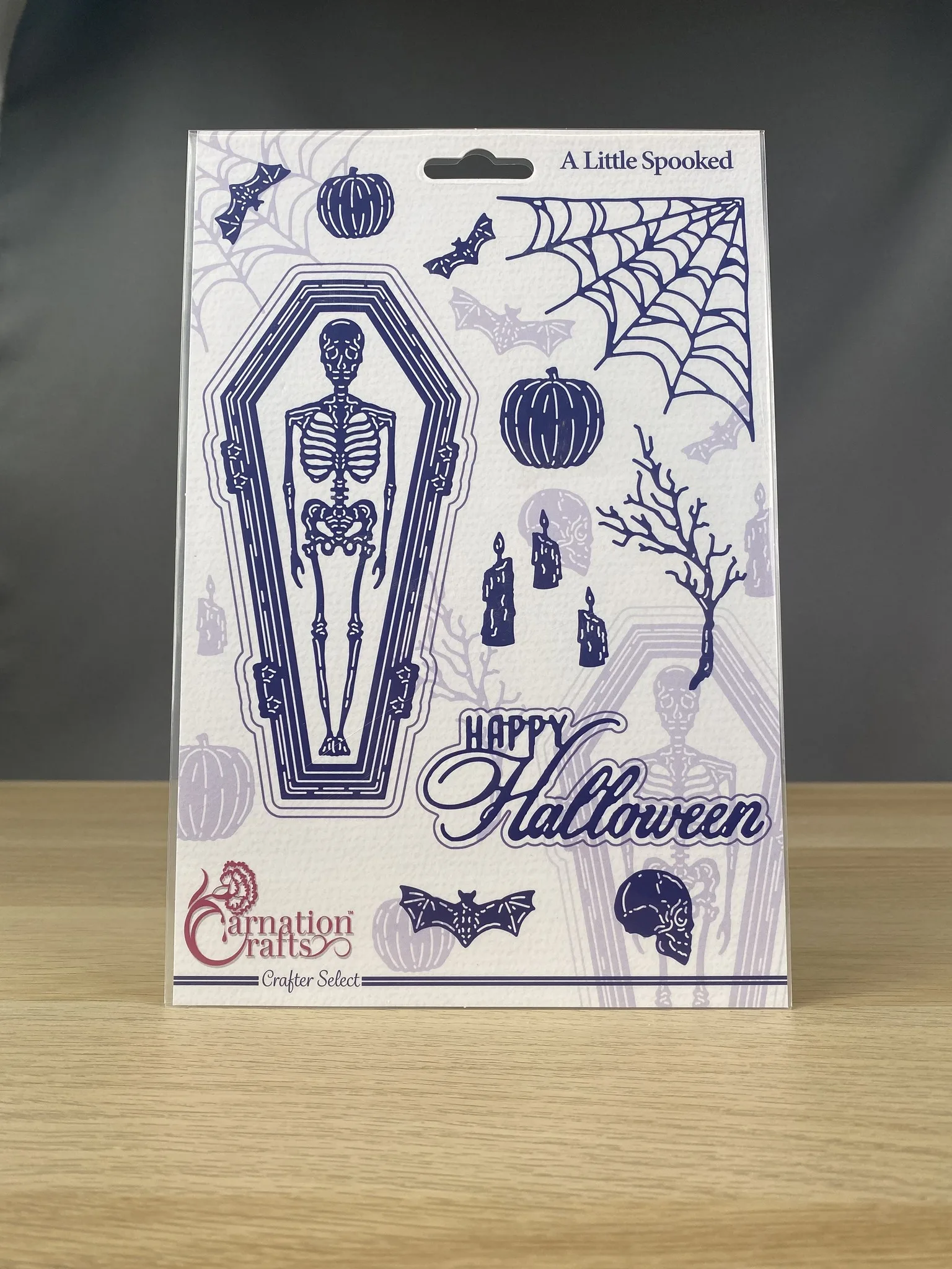 

Exquisite Skeleton Metal Cutting Die Scrapbook Diary Decoration Embossing Template DIY Greeting Card Handmade 2022