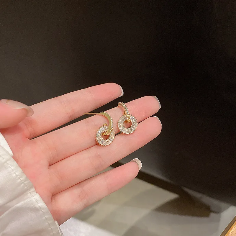 

Luxury Double Circle Ear Stud Silver Color Korean Earings for Women Lady Gorgeous Zircon Trendy Party Gift Jewelry Wholesale