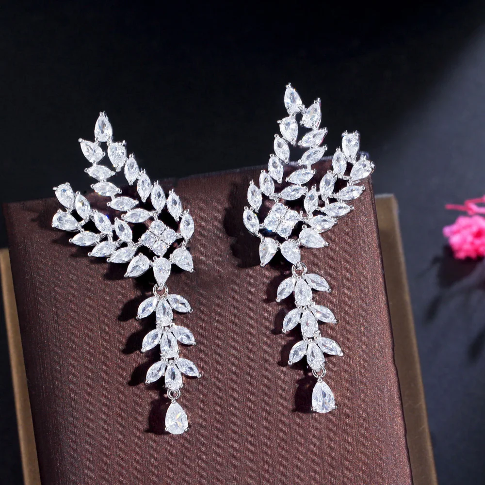 

ThreeGraces Elegant Marquise Cut Cubic Zirconia Feather Shape Long Dangle Drop Earrings for Women Bridal Wedding Jewelry ER905