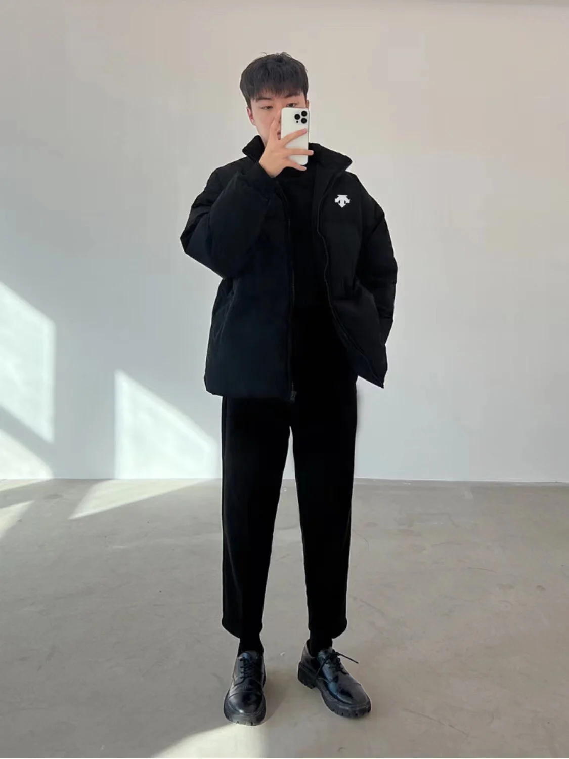 Пуховик DESCENTE ветрозащитный против пятен морщин Тонкая посадка Зимняя согреться