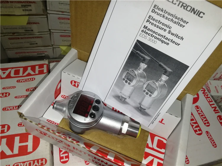 Hedek EDS3396-2-0009-000-F1 921178-Новый и оригинальный изготовленный в Германии.