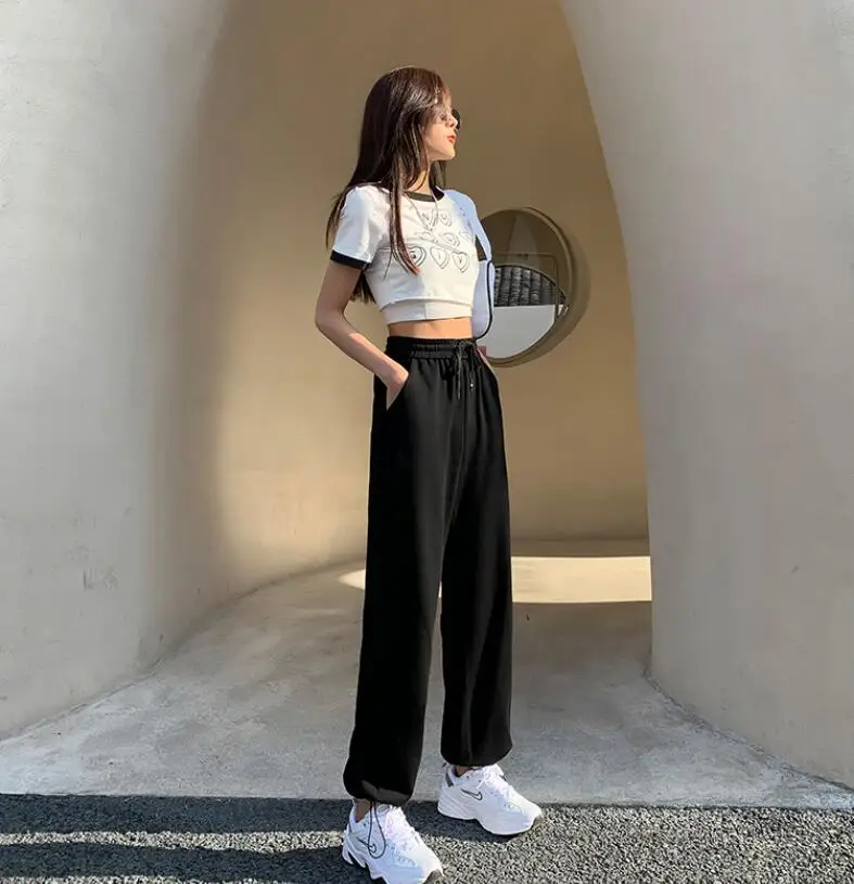 Рисунок 6 - Новинка 2022, осенняя женская верхняя одежда