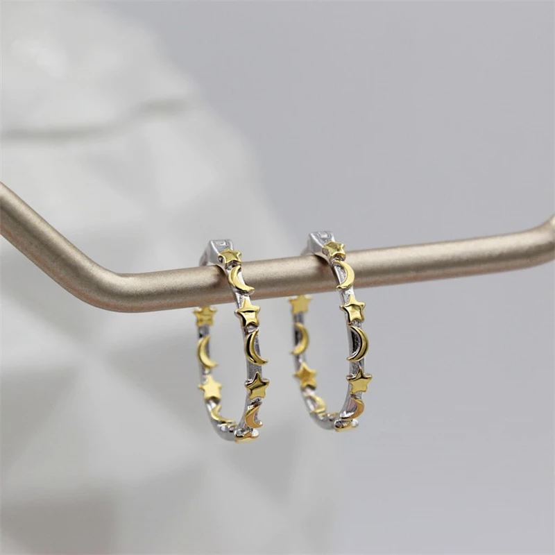 

Small Fresh Series Fashion Women's Earrings Gold Moon and Stars Hoop Earrings Girls Featured Boho Wedding Engagement Jewelry