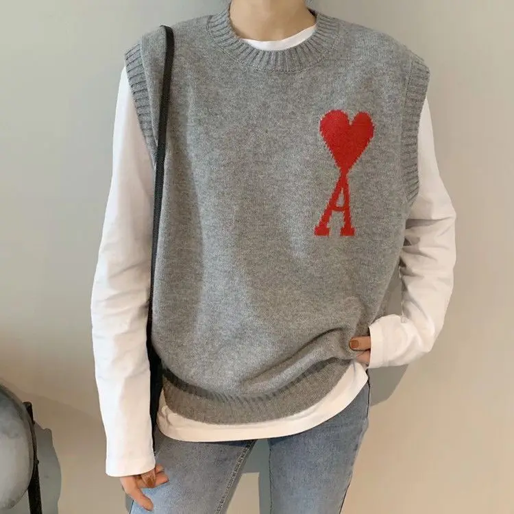 

Women's Sweater Vest Korean Style Brand Vintage Heart Letter Sleeveless Pullover Waistcoat Knitted Tank Lovers' Matching Top