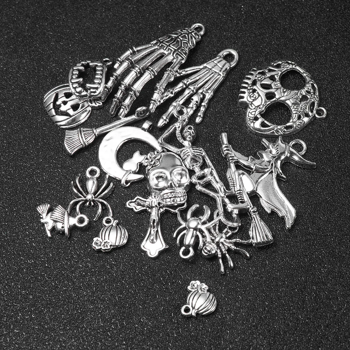 

Charmsdiy Pendant Making Jewelry Pumpkin Necklace Pendants Metal Findings Bracelet Crafts Charm Mixed Cross Bat Witch Crafting