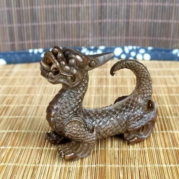 

Creative Copper Dragon Shaped Unicorn Decorative Ornaments