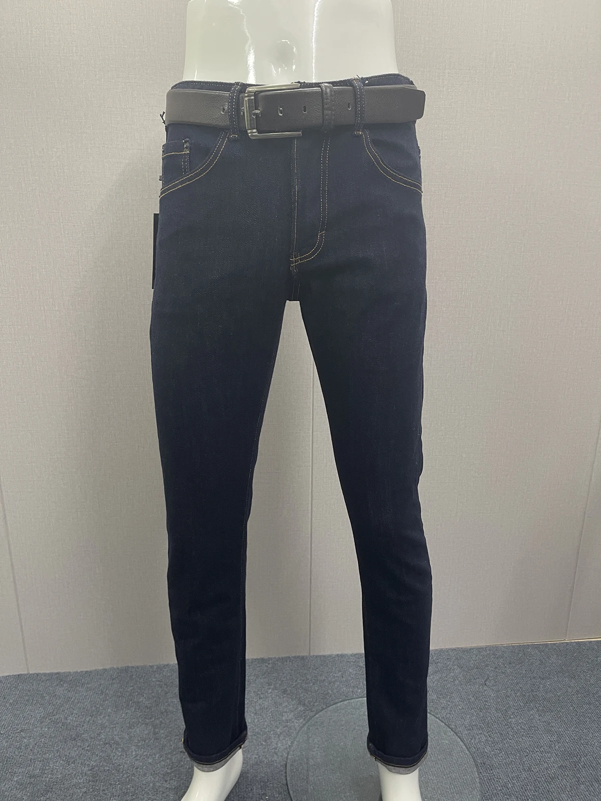 

2023 new denim trousers men washed blue slim fit small feet slightly elastic casual big badge fashion