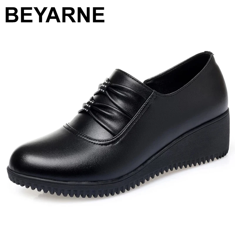 

BEYARNE 2022 Wedges Women Shoe Autumn Winter Slip-On High Heels Round Toe Genuine Leather Casual Ladies Platform Shoes Woman