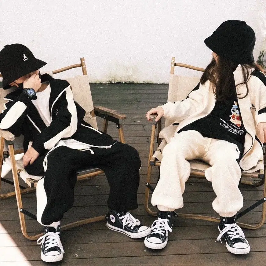 Новинка Осень-зима 2022 для детей среднего и старшего возраста свитшот на молнии с