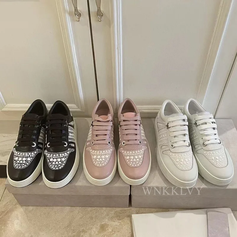 Кроссовки женские из натуральной кожи небольшие белые повседневные сникерсы на