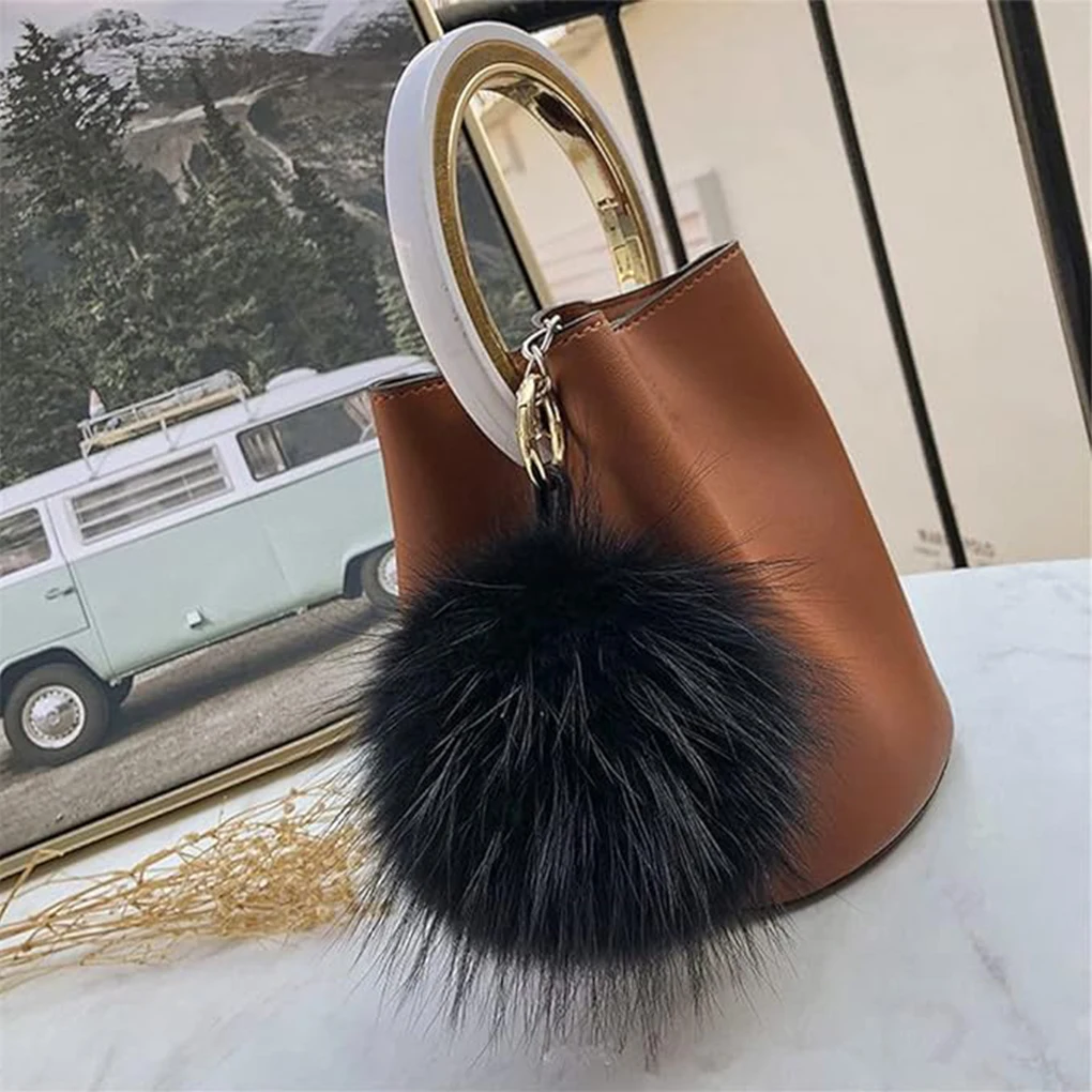 

Soft Touch Pom Pom Keyring For Collectible Bag Charm Ring Large Puffier Ball Keychain Bag Decoration