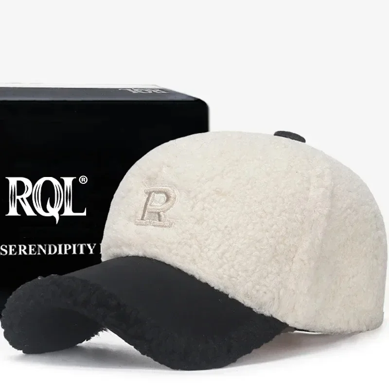 Женская зимняя плюшевая бейсболка из овечьей шерсти осенняя однотонная в