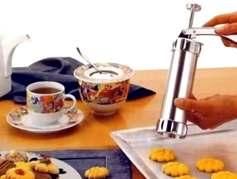 

Практичная машина для производства печенья