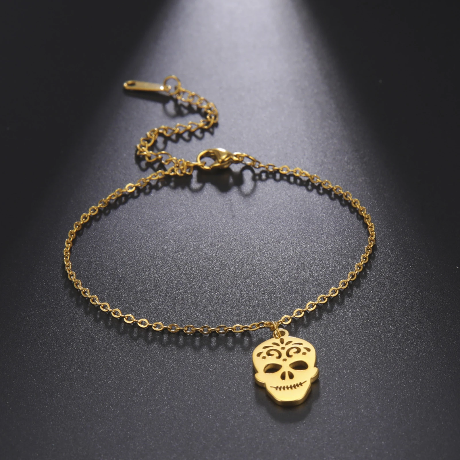 Hollow Skull Head Pendant Chain Bracelet Gothic Style Stainless Steel Skeleton Anklet Charm for Cool Girl Halloween Jewelry Gift