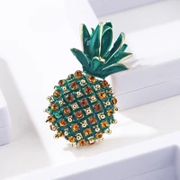 vintage simple design crystal pineapple brooches for women elegant fruit clothing coat brooch jewelry lady corsage badges gift