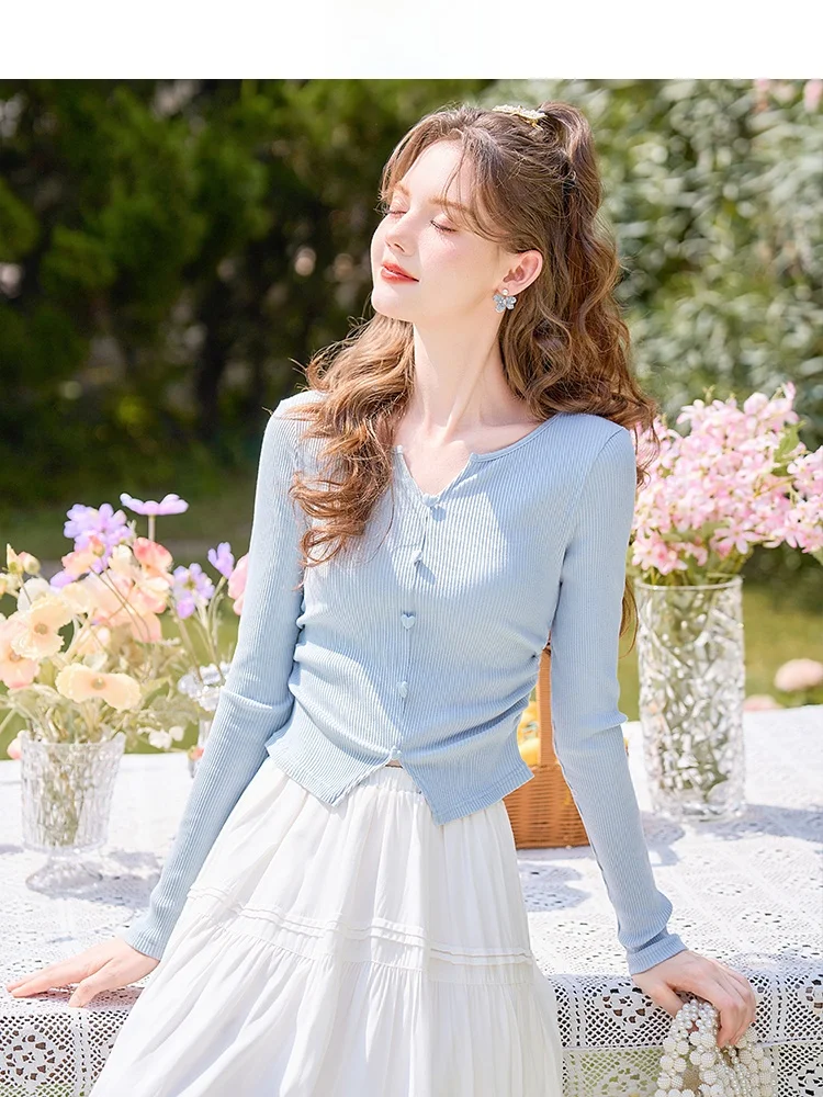 Ge Yi Ni 2024 осенне-зимняя новая женская милая синяя облегающая рубашка с небольшим