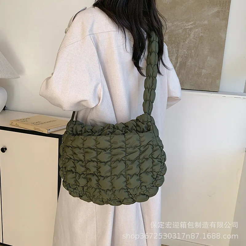 2024Новая плиссированная сумка-облако с несколькими карманами на плечо