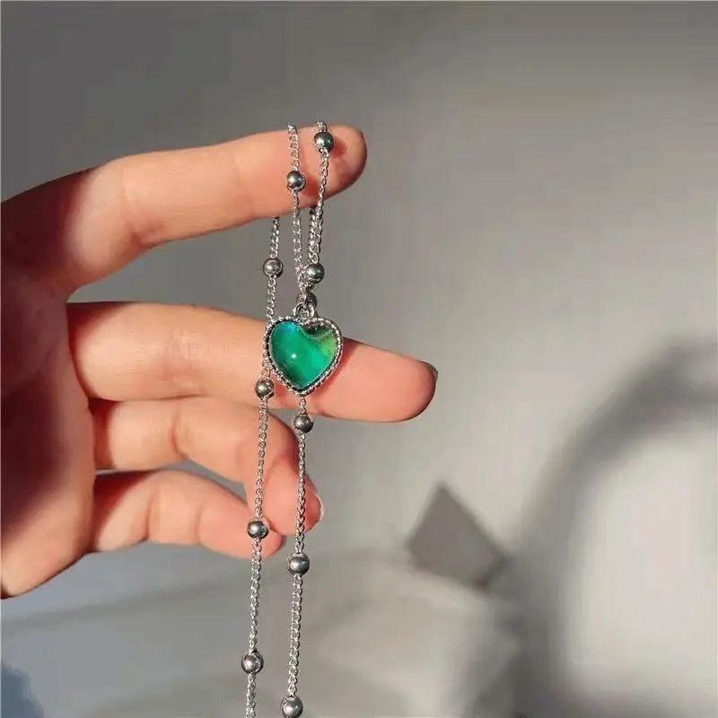 

color changing love shape necklace New in2023 pendant fashion jewelry Valentine's Day gift fairy choker luxury