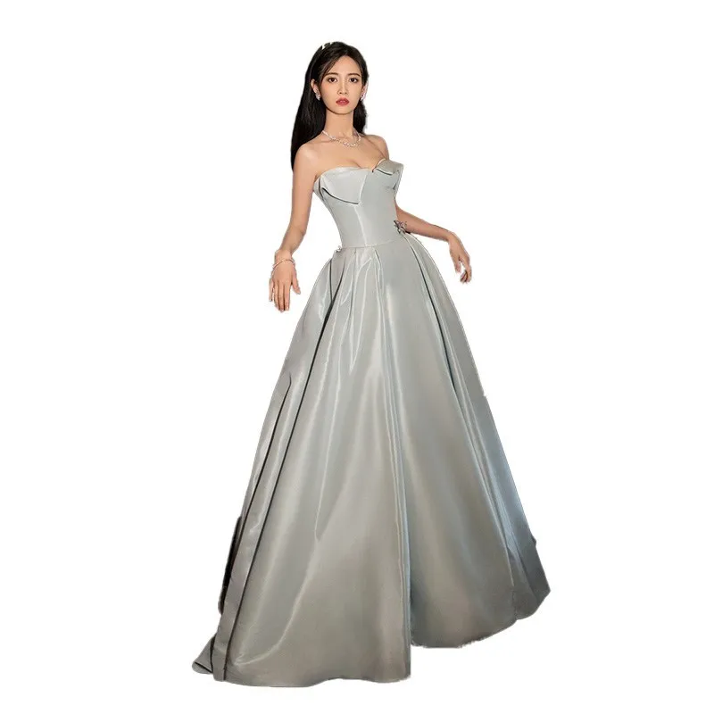 Элегантный телефон роскошная маленькая атмосфера узкий милый красивый