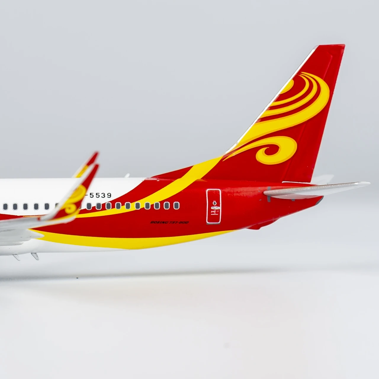 58191 Коллекционный самолет из сплава в подарок модель NG 1:400 Grand China Air Boeing B737-800 литой