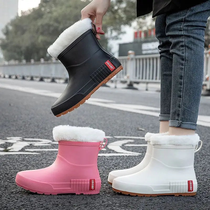 Женские резиновые сапоги без шнуровки водонепроницаемые галоши Нескользящие 2024