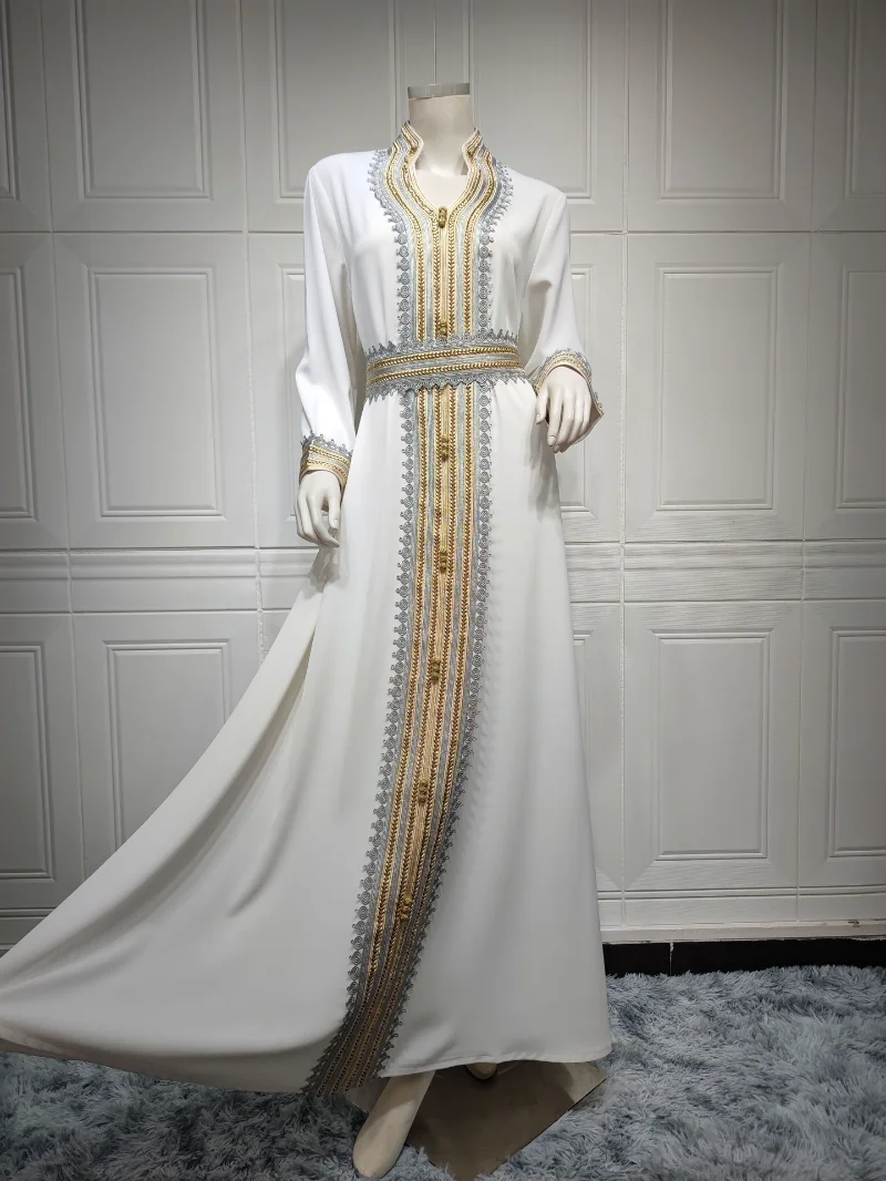 Ramadan Kaftan Evening Dresses Dubai Muslim Luxury Abayas Embroidery Lace Islam Kimono for Women White Maxi Dress 2022