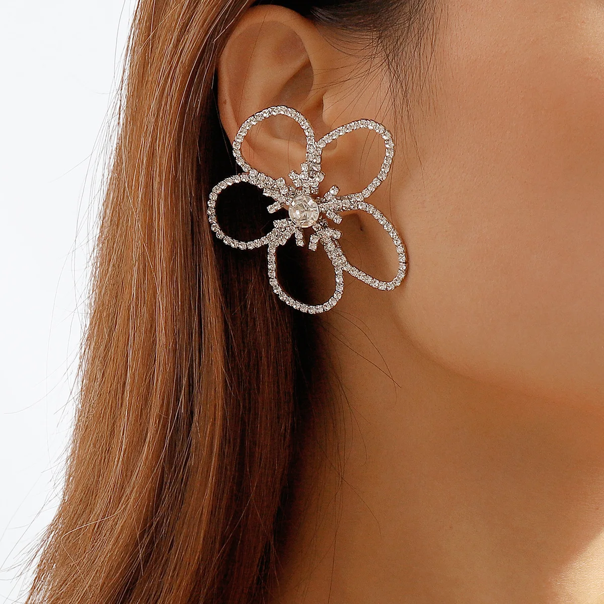 

Vintage Elegant Rhinestone Big Flower Earrings for Woman