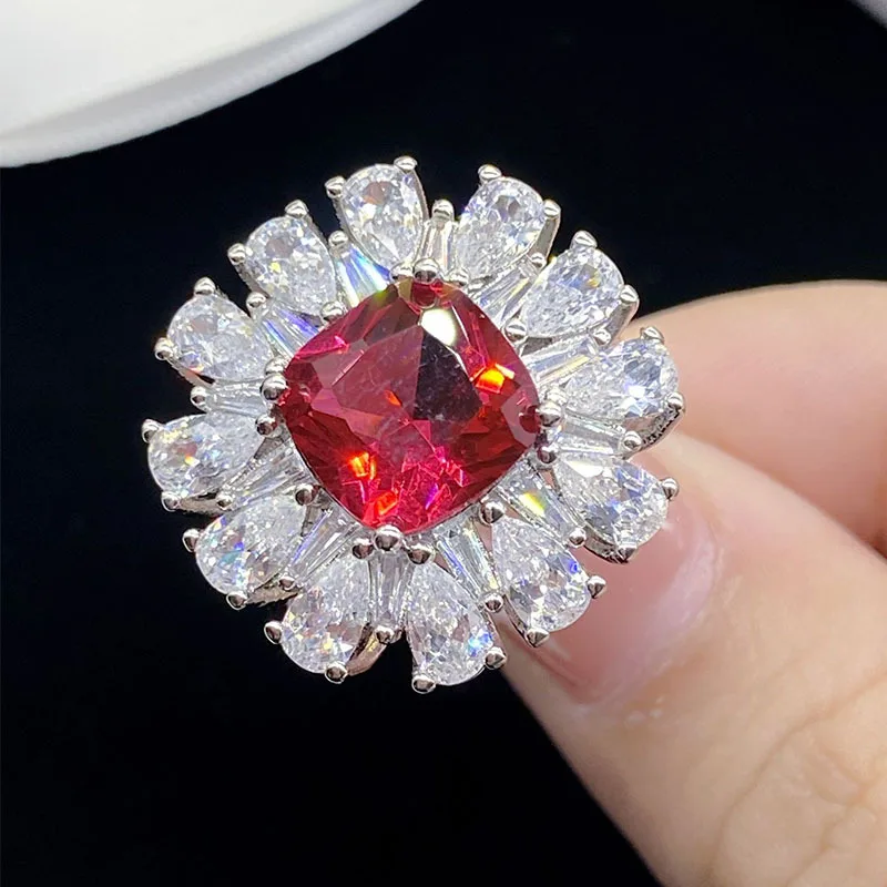 

Milan Girl Red Water Drop Zircon Open Ring Simulation Red Tourmaline Color Treasure Open Luxury To Attend The Banquet Ring