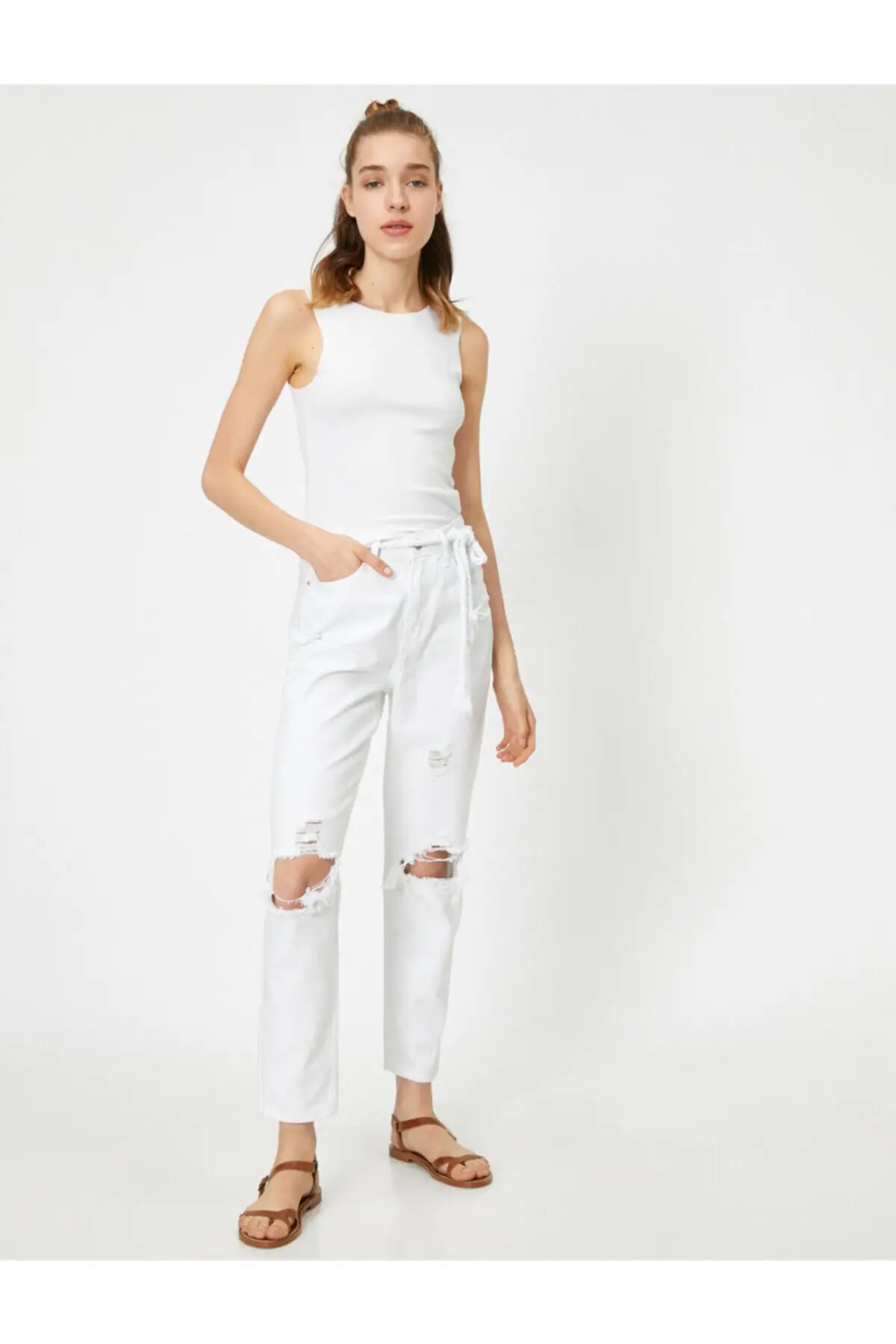 

Women's Jean White Cotton High Waist Belt Full Length Straight Pant Streetwear Female Buttons Zipper Ladies