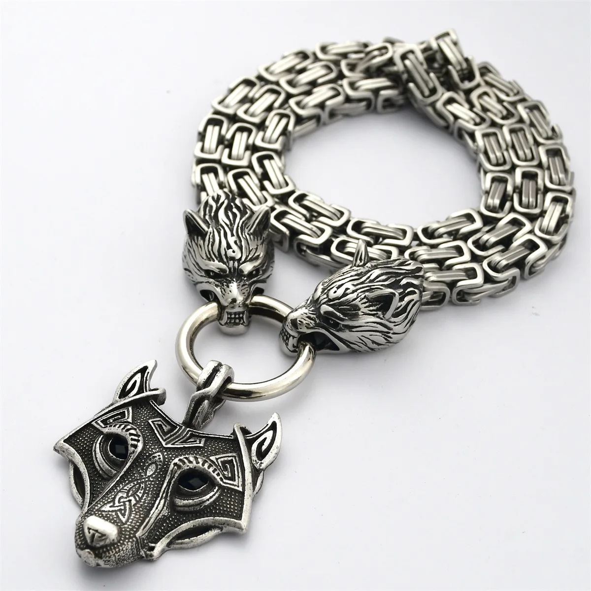 Nordic Celtic Wolf Men's Necklace Viking Wolf Head Stainless Steel Chain Celtic Wolf Pendant Rune Accessories Viking Jewelry