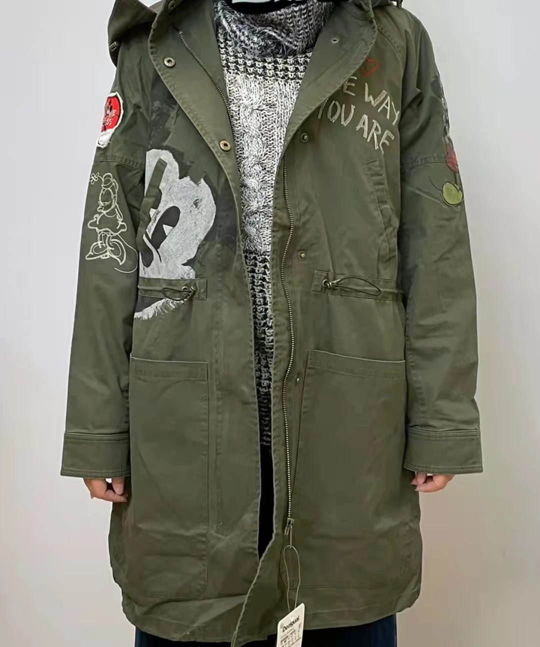 

2022 new Trade tail single Spanish flower sequined parka coat