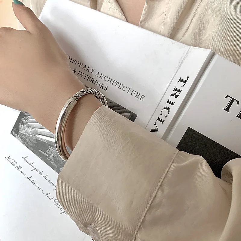 

VENTFILLE Silver Color Vintage Bracelet For Women Girl Party Gift Weave Fashion Circular Jewelry Dropshipping