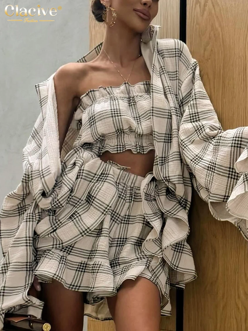 Фото Clacive Fashion Свободные клетчатые хлопковые шорты для женщин, комплект из 2 предметов, элегантная рубашка с длинными рукавами + топ-труба с шортами с высокой талией №3