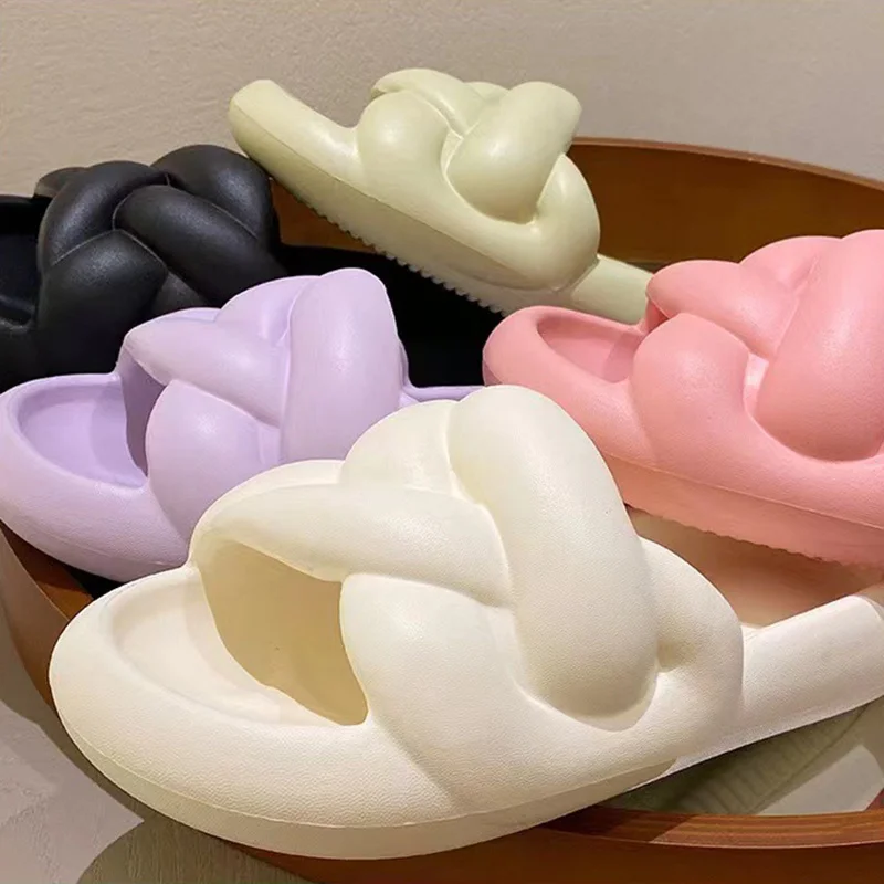 

Women's EVA Slippers Couple Home Outdoor Intdoor Cloud Slippers Summer Beach Bedroom Bath Shoes Flip Flops Thick Bottom Sandals