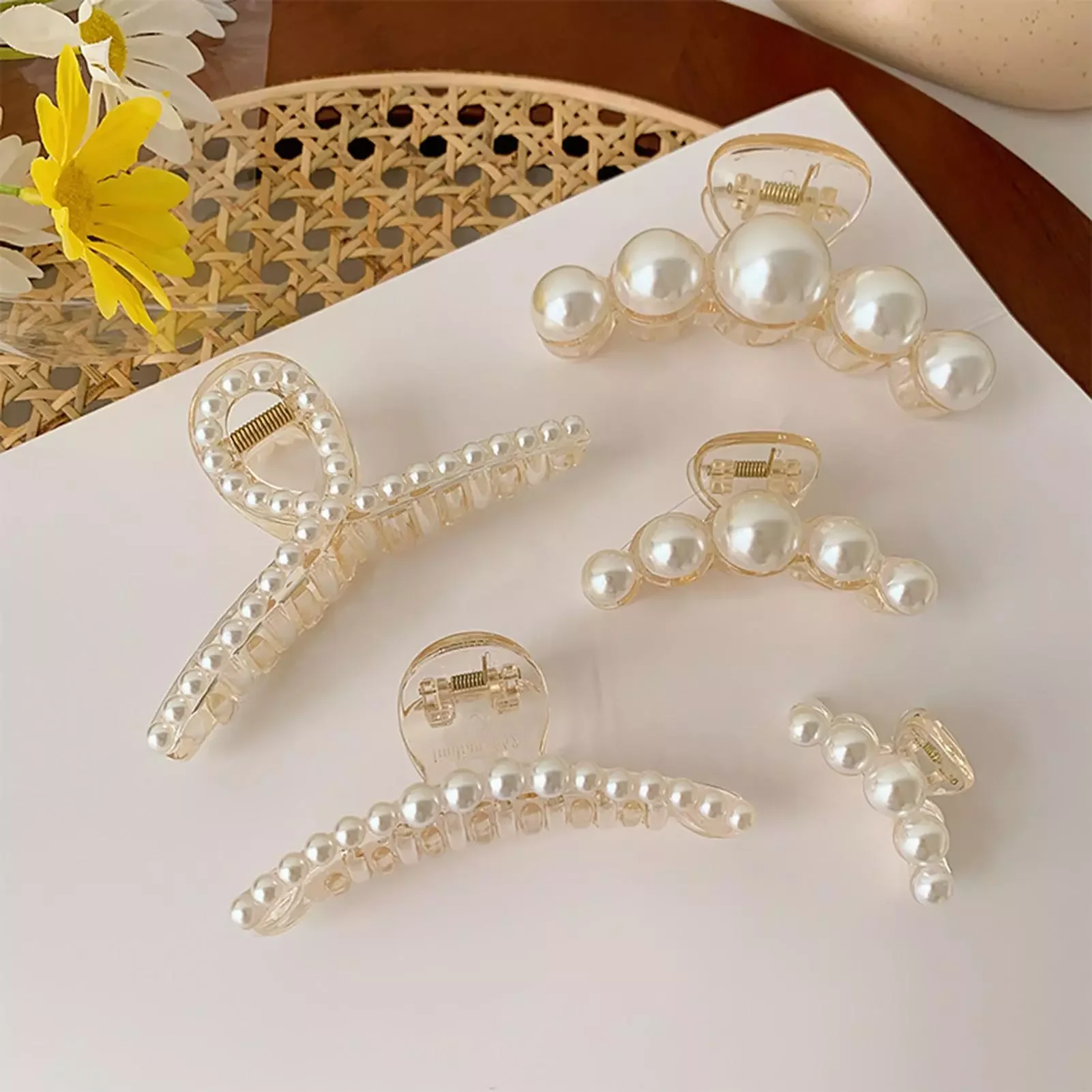 

Fashion Faux Pearl Hair Clips For Women Headwear Elegant Hairpins Alloy BB Hairgrip Barrettes Girls Hair Accessories Gifts