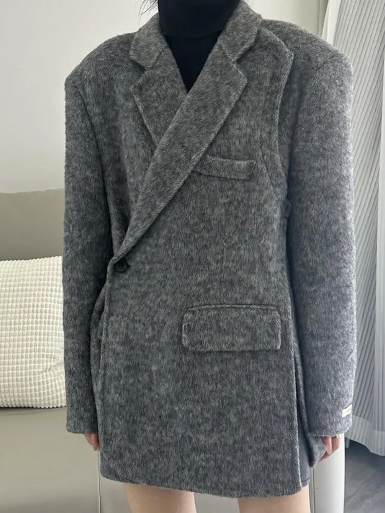 Женская шерстяная куртка