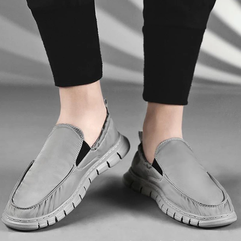 

Men's Solid Color Canvas Shoes Breathable Large Size Loafers Round Head Shallow Mouth Sneakers Zapatillas Deportivas Hombre