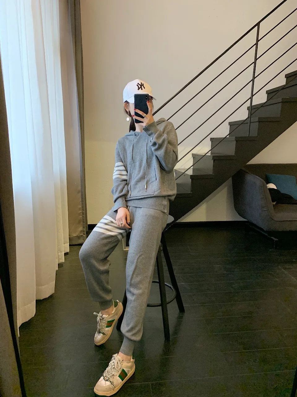 2022 spring TB college style thickened four-bar thin couple hooded sweater sweatpants striped hooded suit
