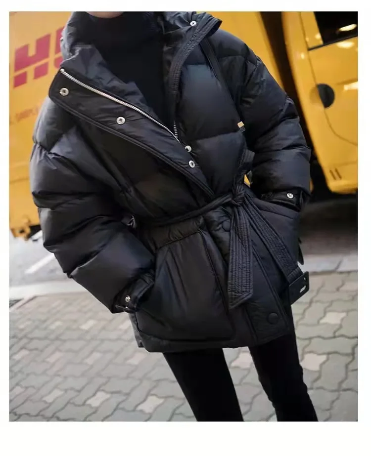 New Winter 90% Ultra Light White Duck Down Jacket Women Short Down Coat Parkas Hooded Parkas Warm Female Snow Coats Outwear 2023