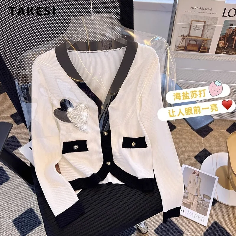 

Женский офисный вязаный кардиган, роскошный свитер с длинным рукавом и V-образным вырезом, украшенный 3D сердечками, Осень-зима 2023