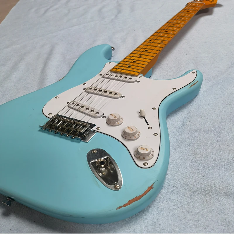 Корпус пианино небесно-голубого цвета белая защитная доска ручная работа