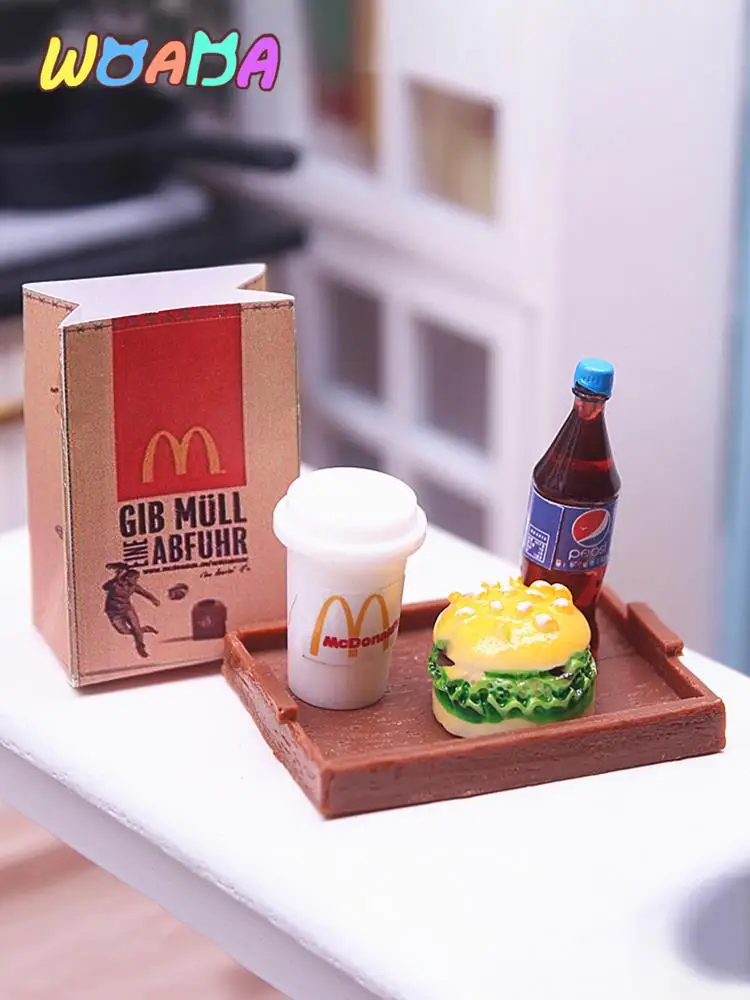 5Pcs/Set Dollhouse Simulation Miniature Burger Takeaway Bag Coke Tray Model DIY food Accessories for Children Play House Toy images - 6