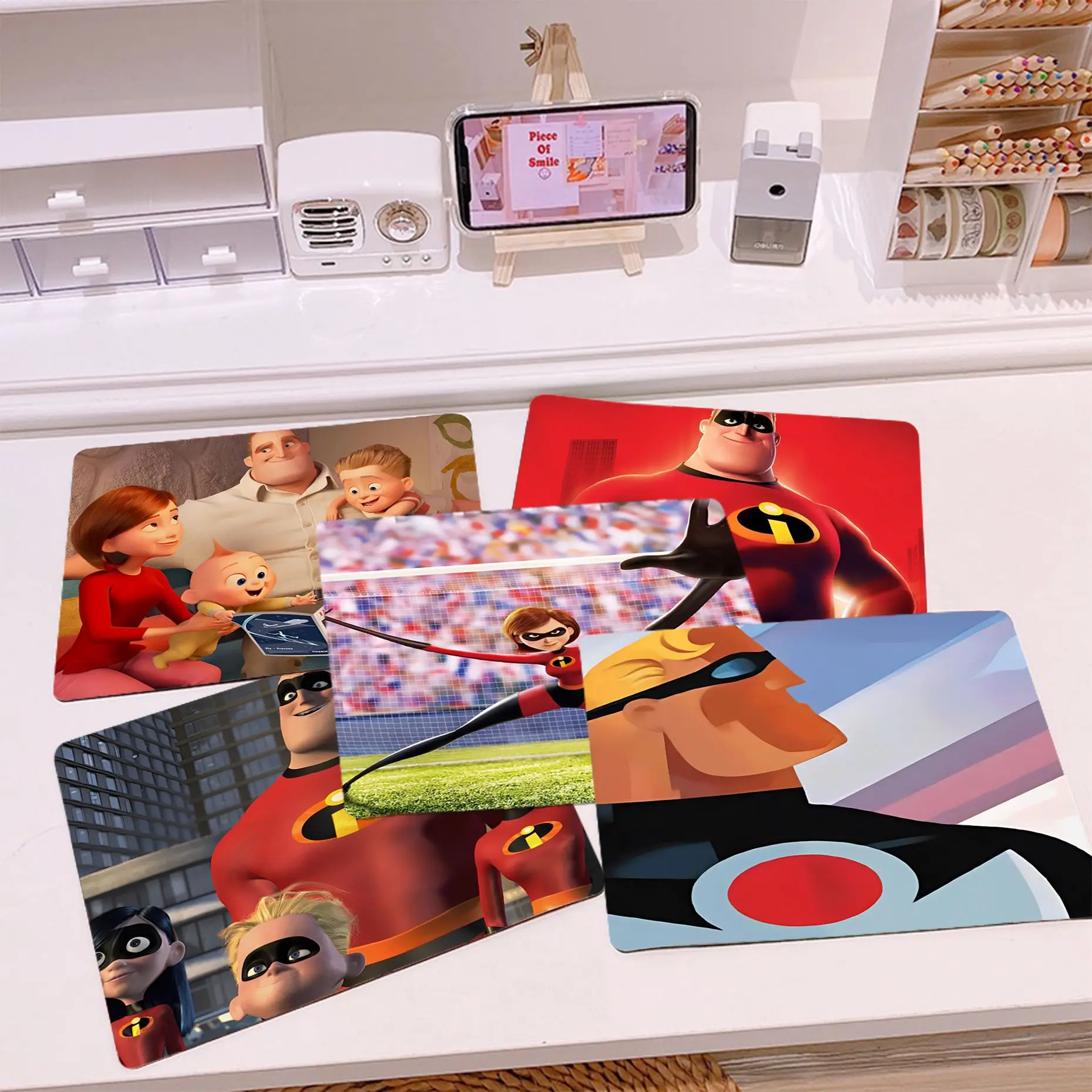 

Disney The Incredibles 2 Animation Gaming Mouse Pad Gamer Desk Mat Keyboard Pad Decoration Mause Pad Desktop Mat