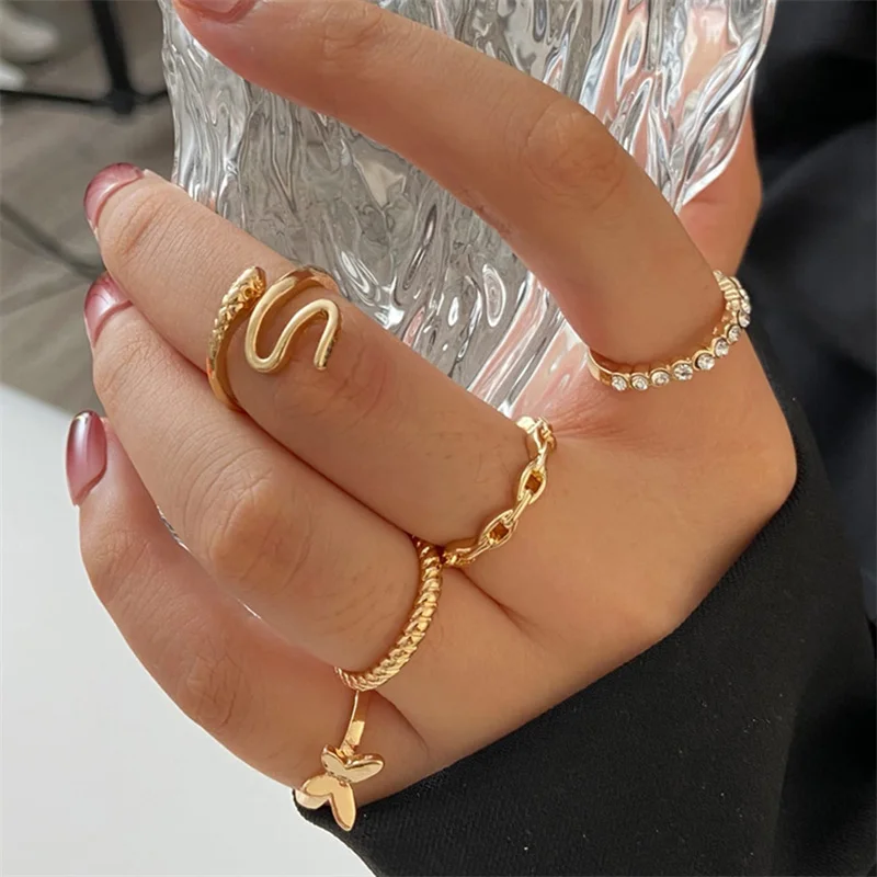 

Chic Crystal Geometric Butterfly Finger Ring Set for Women Punk Flower Leaf Moon Twist Pearl Girl Party Wedding Jewelry Gift