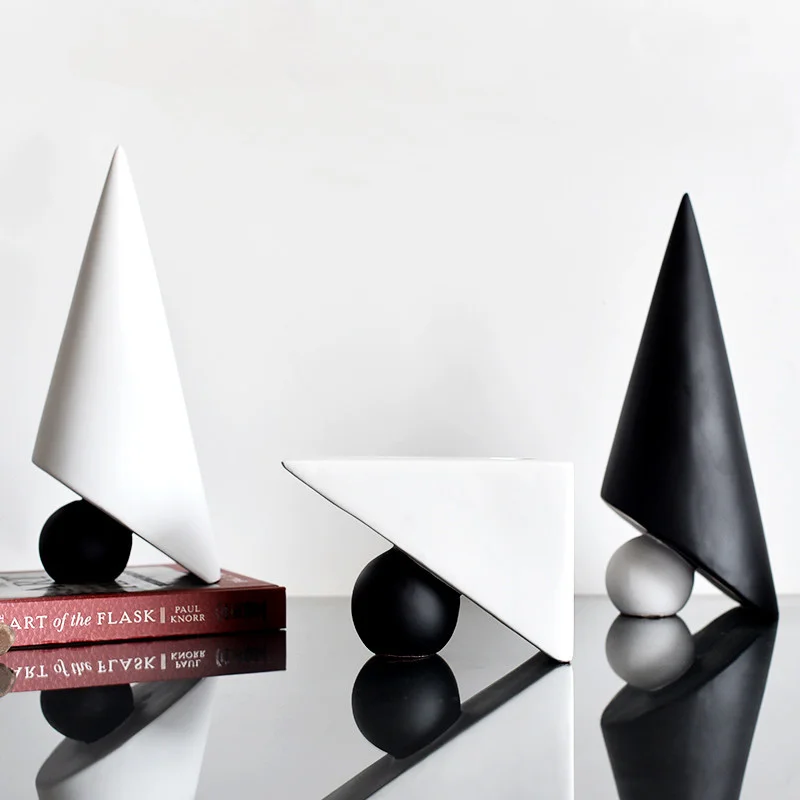 

originality [MGT]Europe Black White geometry candlestick Resin modern Home decor Art Decoration decoration craft ornament statue