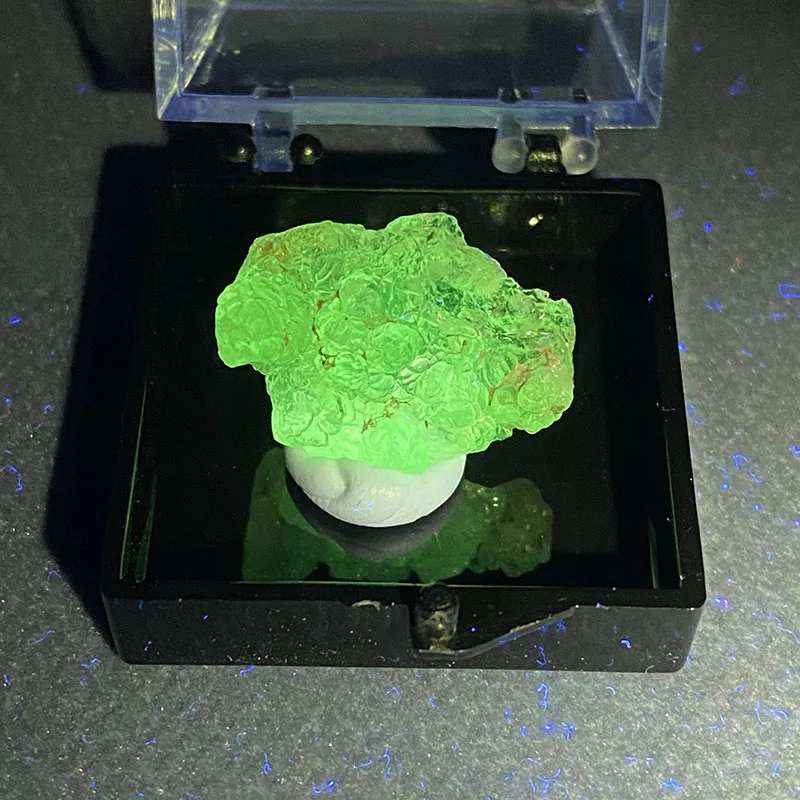 100% натуральный гиалитный необработанный камень минеральная фотоблестящая