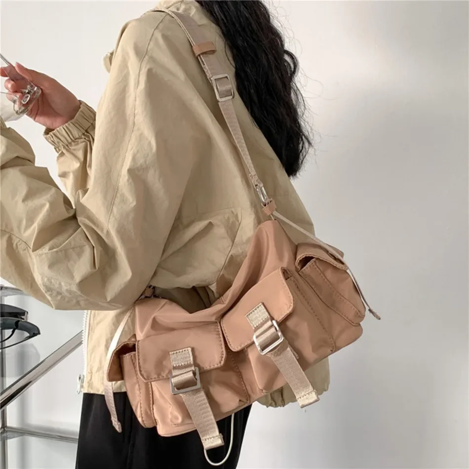 

Capacity Ladies Bolsas Multiple Trends Women Shoulder Pockets Handbag Crossbody Bag Large Bag Casual Kpop Nylon Female Messenger
