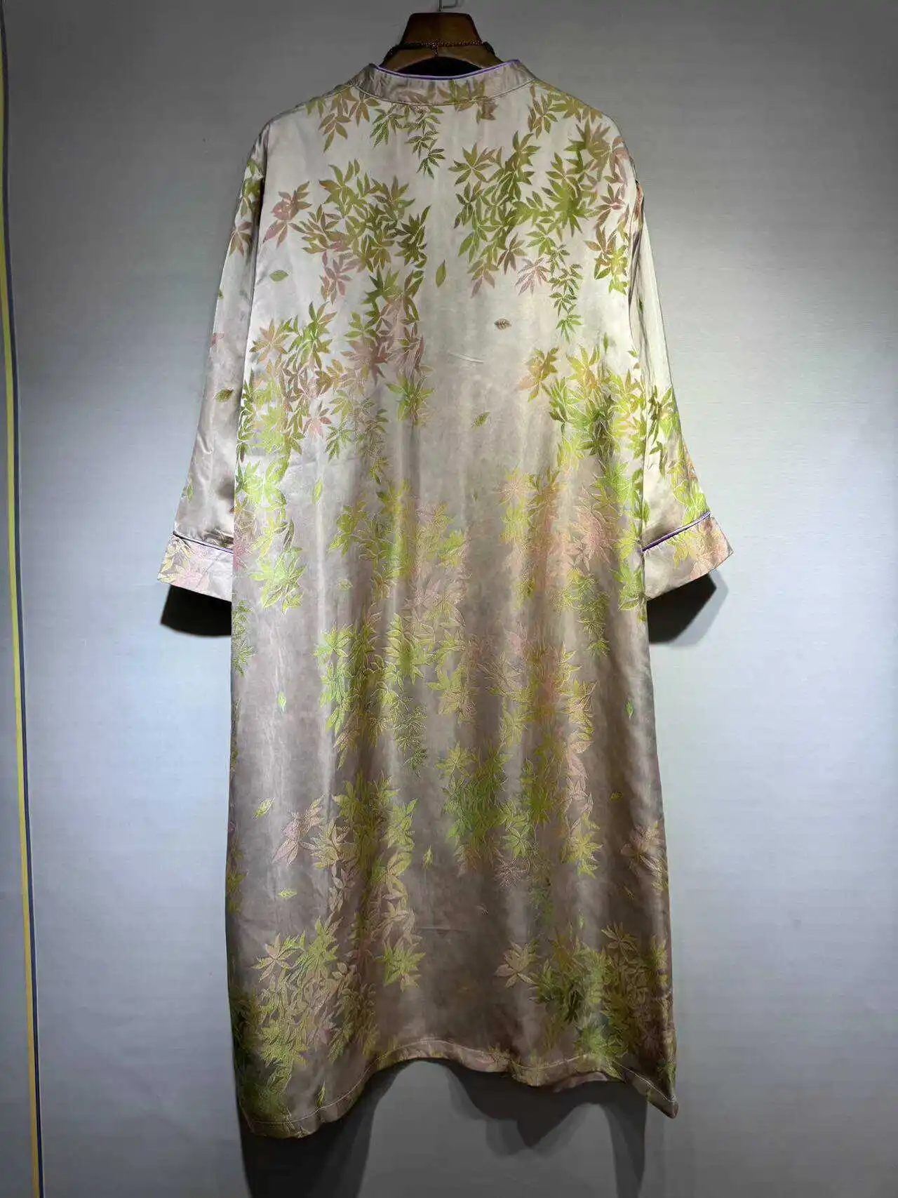 Новое летнее платье Xiangyun в китайском стиле на пуговицах длинное Ципао улучшенном