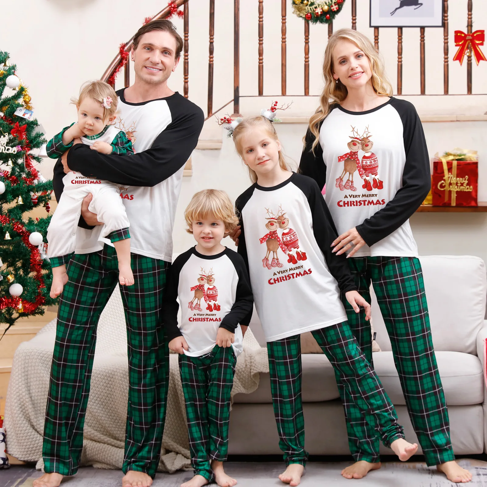 

Chrismtas Pajamas Family Matching Set Father Mother Kids Mommy Daughter Couples Xmas Pjs Outfit Long Sleeve Green Plaid 2023 New