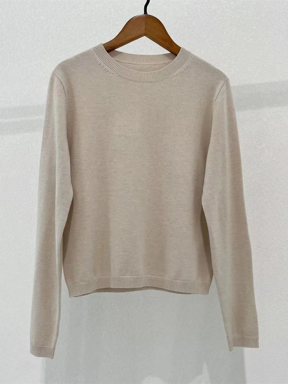 

Women's Sweater Bottoming Fashion Solid O-Neck Long-Sleeved Simple Knitted Pullover Jumpers Wool Casual